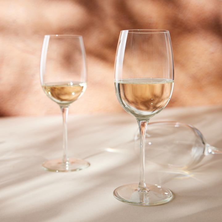13.25-ounce capacity is ideal for smaller pours, tastings, and refined wine service.